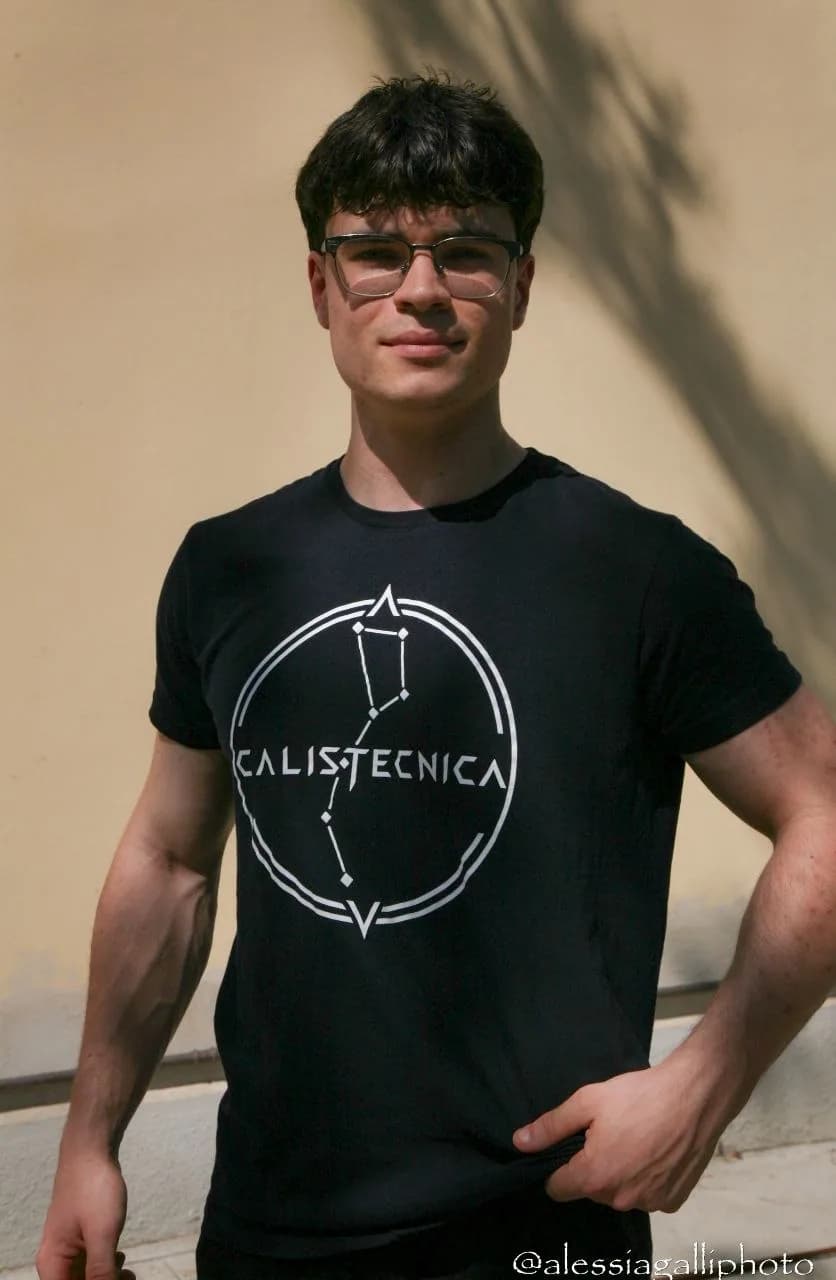 Riccardo Barlera con la maglia Calistecnica